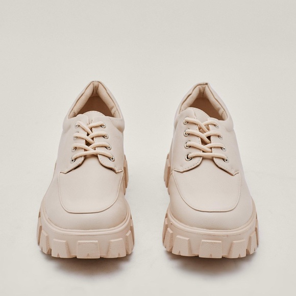 NWOT -Faux Leather Lace Up Chunky Sole Brogues (loafer) - Picture 3 of 5